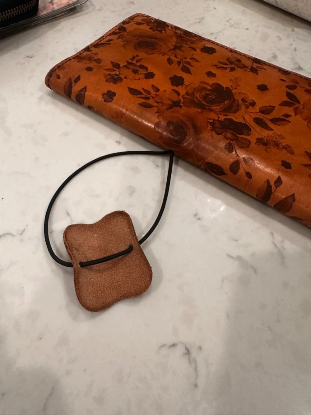 Hobonichi weeks leather cover